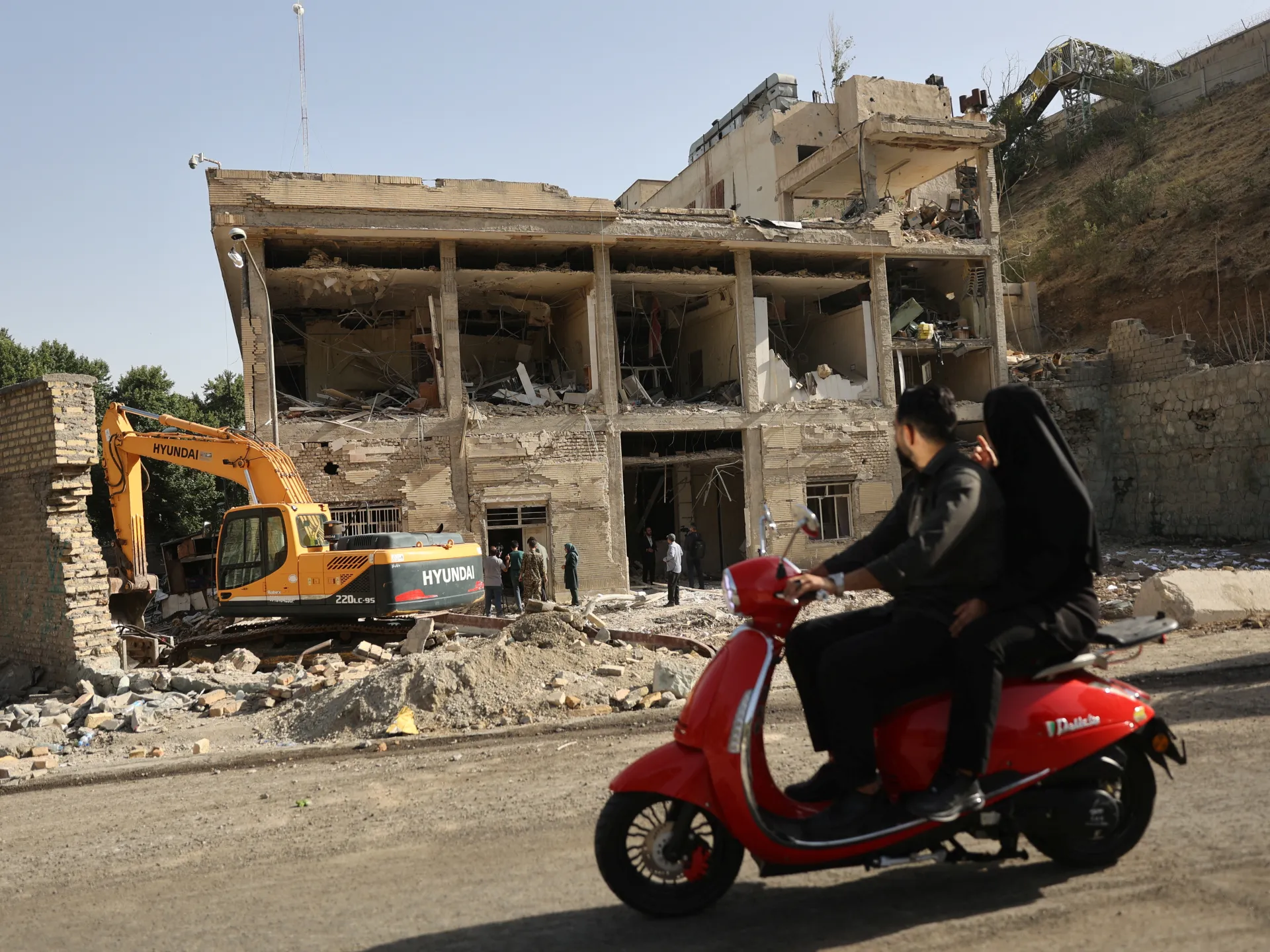 Iran executes man accused of spying for Israel’s Mossad: State media | Israel-Iran conflict News